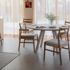 CLAPPERTON ruokapöytä pyöreä 140 cm - Stemma