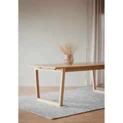 COLONSAY ruokapöytä 215 x 96 cm - Stemma.fi