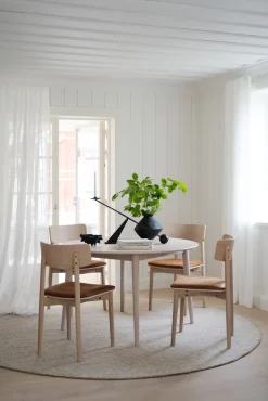 TYLER ruokapöytä pyöreä 120 cm - Stemma.fi