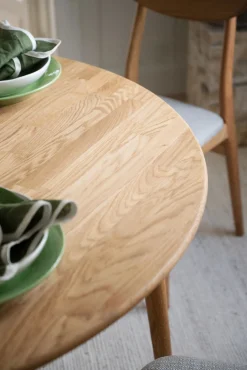 TYLER ruokapöytä pyöreä 120 cm - Stemma.fi